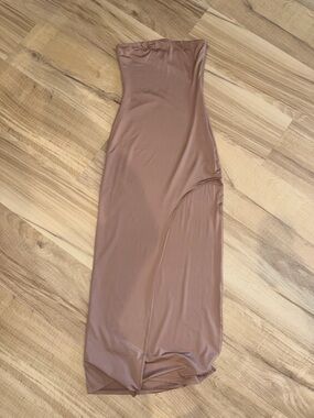 superdown Tan strapless dress with slit